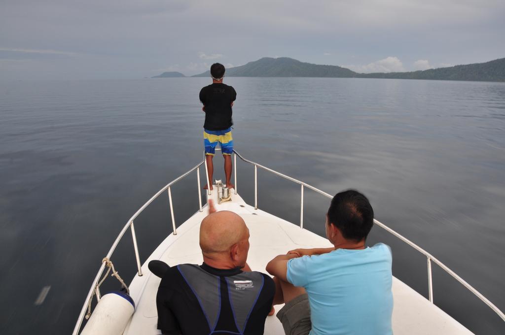 Raja Ampat Dive Resort Tapokreng Εξωτερικό φωτογραφία