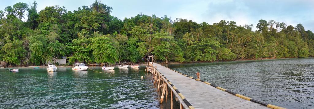 Raja Ampat Dive Resort Tapokreng Εξωτερικό φωτογραφία