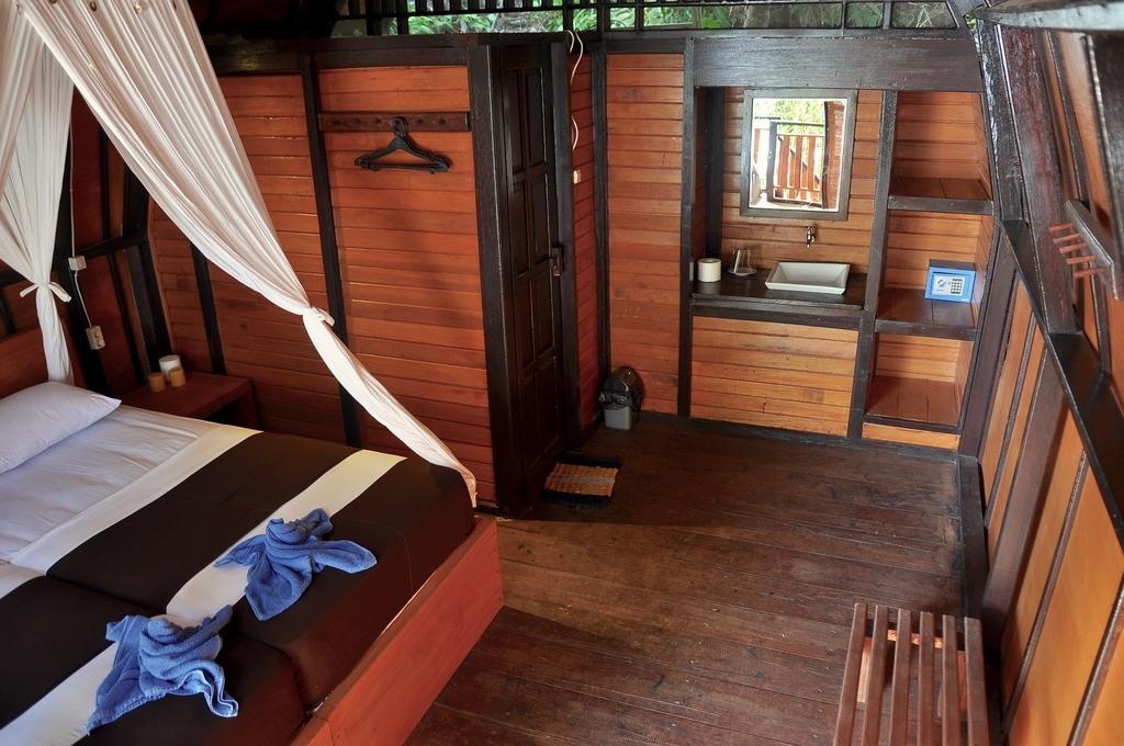 Raja Ampat Dive Resort Tapokreng Εξωτερικό φωτογραφία