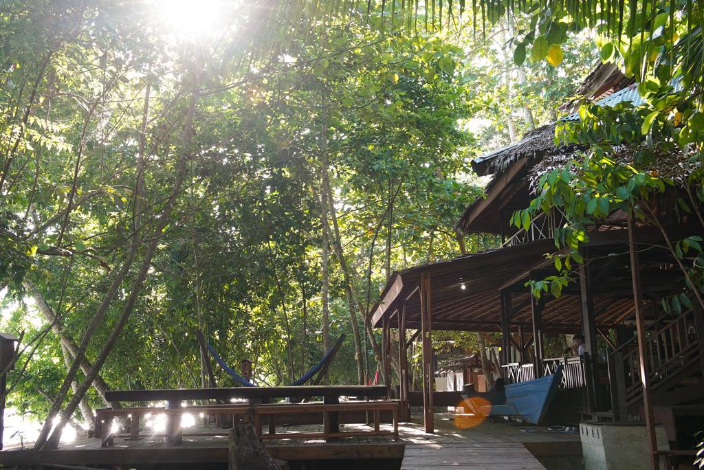 Raja Ampat Dive Resort Tapokreng Εξωτερικό φωτογραφία
