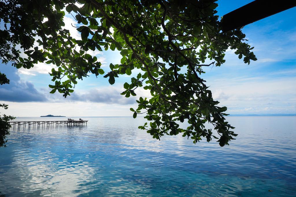 Raja Ampat Dive Resort Tapokreng Εξωτερικό φωτογραφία